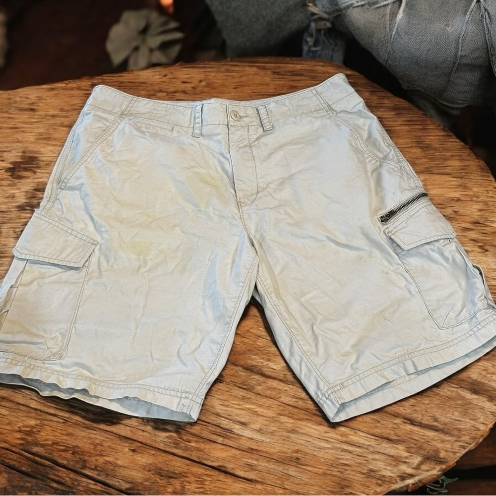 DKNY Cream Cargo‎ Shorts Lightweight Casual Wear